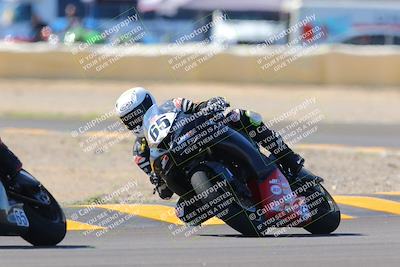 media/Oct-09-2022-SoCal Trackdays (Sun) [[95640aeeb6]]/Turn 2 (1110am)/